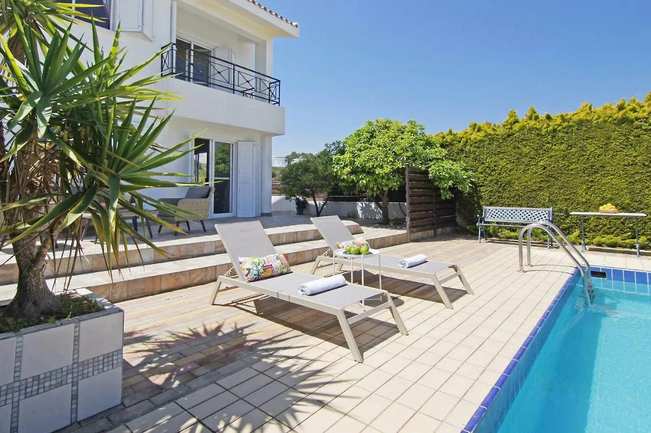 Villa Aleta Protaras 0*,